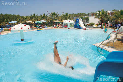 Alex Beach Hotel 10